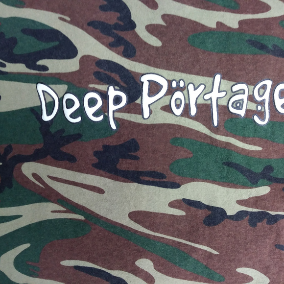 Code V Deep Portage Tshirt - Picture 4 of 5